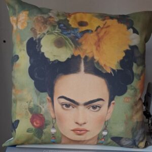 FRIDA KAHLO